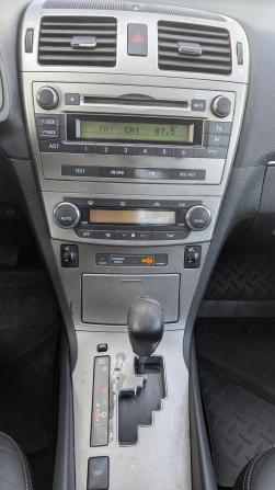 Toyota Avensis III с пробегом 2011 года, цена 815 000 рублей, 261150 км, седан, Автокод Объявления