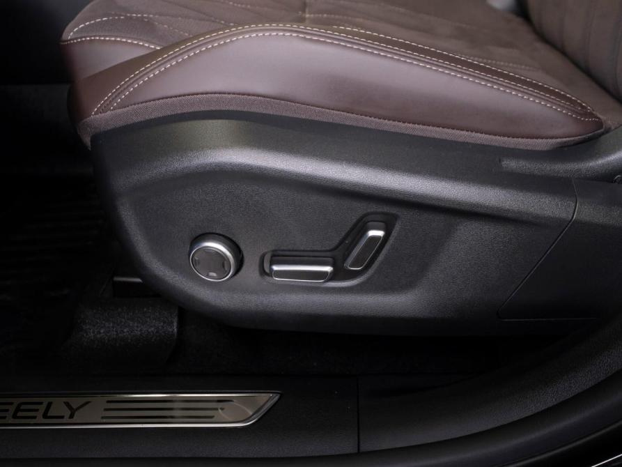 Geely Monjaro I Рестайлинг 2 Москва  - изображение 16