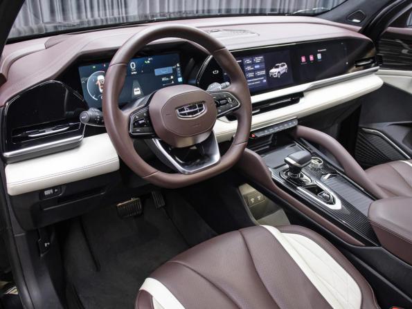 Geely Monjaro I с пробегом 2023 года, цена 3 098 000 рублей, 47273 км, внедорожник, Автокод Объявления