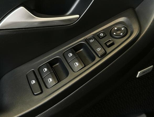 Hyundai Creta II с пробегом 2021 года, цена 2 370 000 рублей, 49601 км, внедорожник, Автокод Объявления