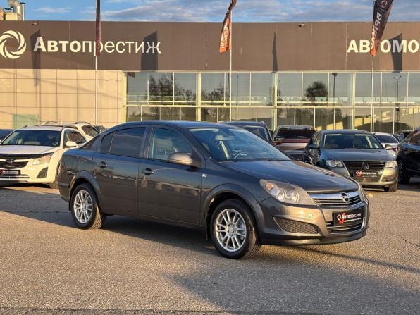 Opel Astra H Рестайлинг с пробегом 2012 года, цена 505 000 рублей, 226647 км, седан, Автокод Объявления