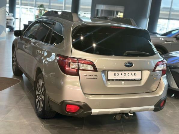 Subaru Outback V с пробегом 2015 года, цена 1 750 000 рублей, 240397 км, универсал, Автокод Объявления