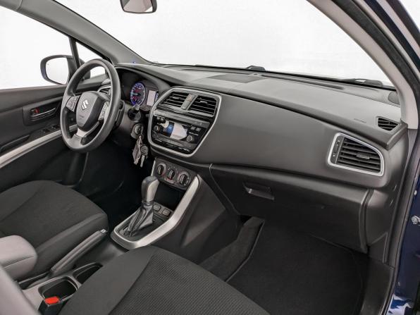 Suzuki SX4 II (S-Cross) Рестайлинг с пробегом 2017 года, цена 1 550 000 рублей, 106530 км, хэтчбек, Автокод Объявления
