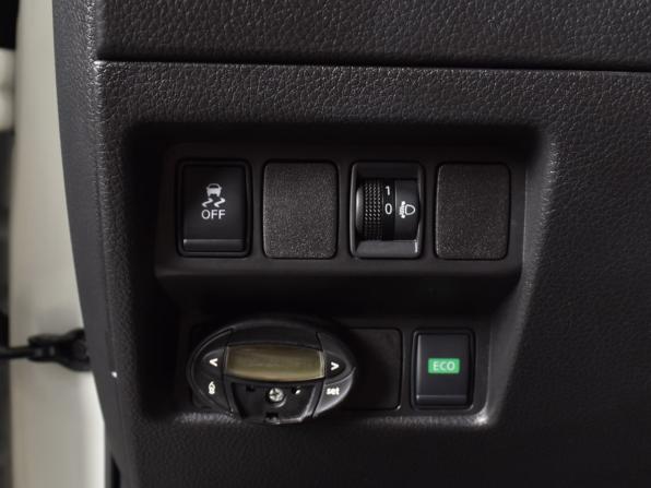 Nissan Qashqai II с пробегом 2018 года, цена 1 749 999 рублей, 188126 км, внедорожник, Автокод Объявления