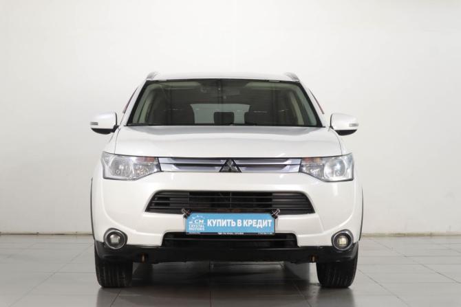 Mitsubishi Outlander III с пробегом 2014 года, цена 1 599 000 рублей, 200000 км, внедорожник, Автокод Объявления