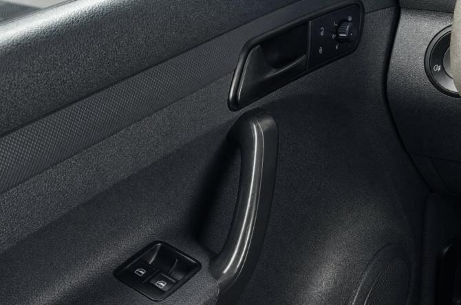Volkswagen Caddy III Рестайлинг с пробегом 2011 года, цена 949 000 рублей, 183000 км, фургон, Автокод Объявления