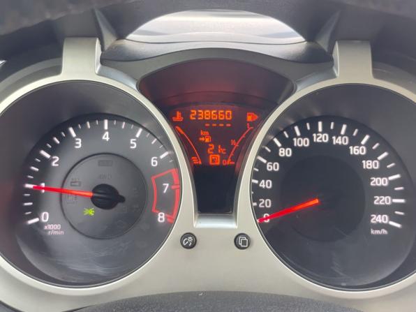 Nissan Juke I с пробегом 2012 года, цена 779 800 рублей, 200000 км, внедорожник, Автокод Объявления