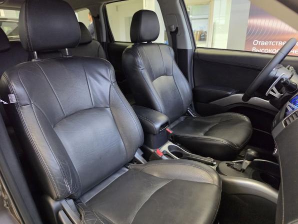 Mitsubishi Outlander II Рестайлинг с пробегом 2010 года, цена 999 000 рублей, 223680 км, внедорожник, Автокод Объявления
