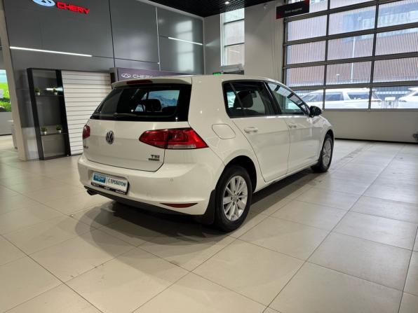 Volkswagen Golf VII с пробегом 2014 года, цена 770 000 рублей, 303150 км, хэтчбек, Автокод Объявления