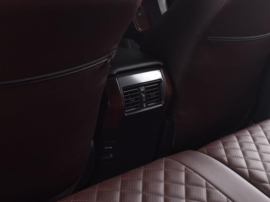 Toyota Land Cruiser Prado 150 Series Рестайлинг 1 Кемерово  - изображение 18