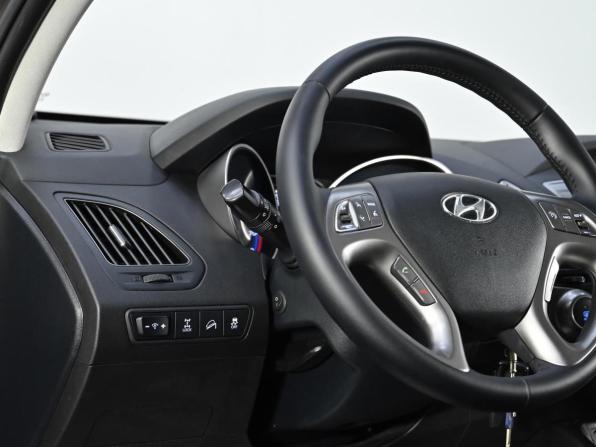 Hyundai ix35 I Рестайлинг с пробегом 2014 года, цена 1 349 000 рублей, 148000 км, внедорожник, Автокод Объявления