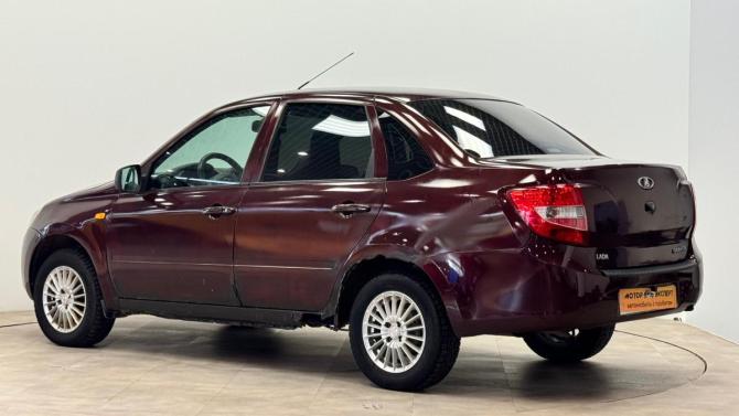 Lada (ВАЗ) Granta I с пробегом 2012 года, цена 120 000 рублей, 152604 км, седан, Автокод Объявления