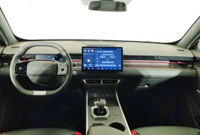 JETOUR DASHING I с пробегом 2024 года, цена 1 871 100 рублей, 52782 км, внедорожник, Автокод Объявления