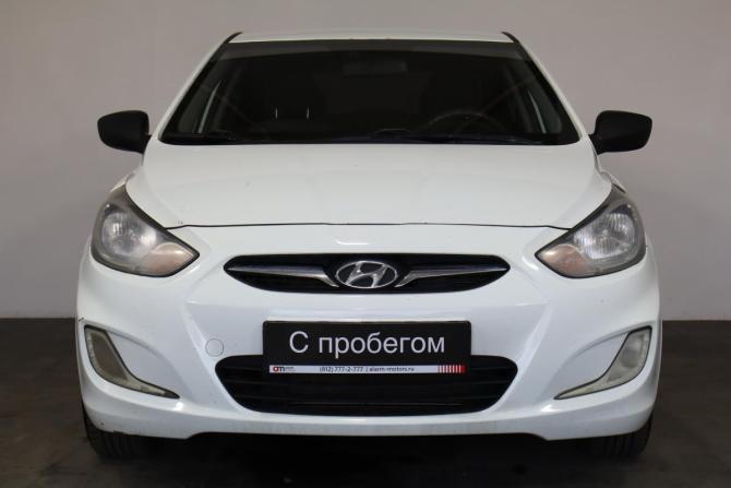Hyundai Solaris I с пробегом 2012 года, цена 589 000 рублей, 206000 км, седан, Автокод Объявления