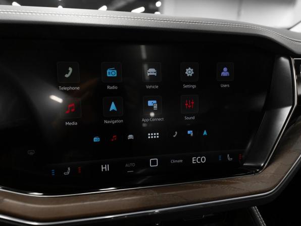 Volkswagen Touareg III Рестайлинг с пробегом 2026 года, цена 12 750 000 рублей, 11 км, внедорожник, Автокод Объявления