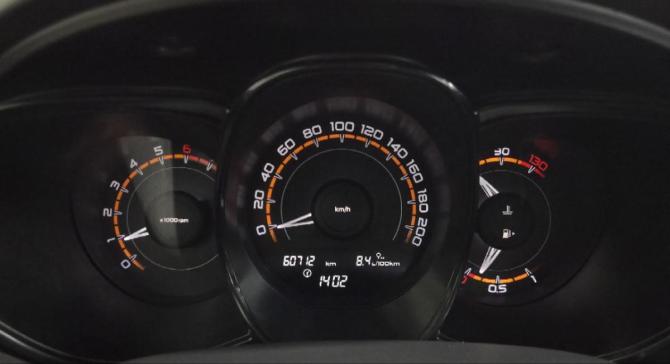 Lada (ВАЗ) Vesta I с пробегом 2018 года, цена 895 000 рублей, 61000 км, седан, Автокод Объявления