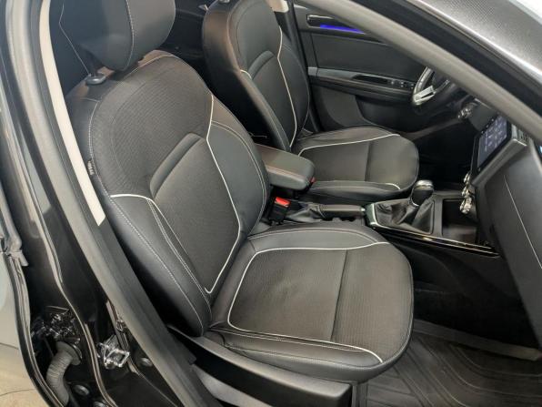 Renault Arkana I с пробегом 2019 года, цена 1 400 000 рублей, 113464 км, внедорожник, Автокод Объявления