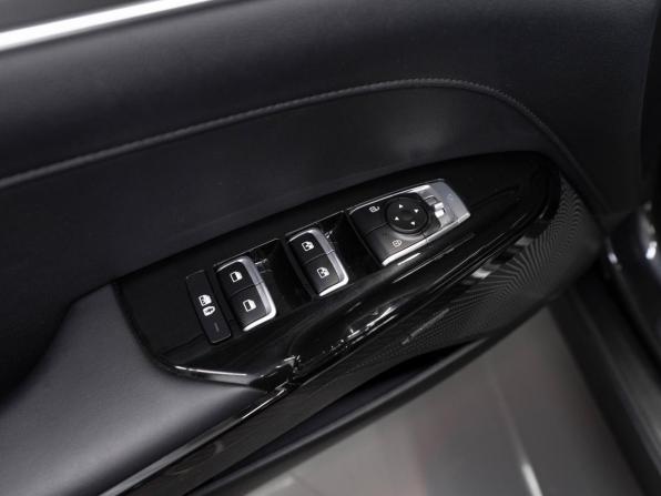 Kia K5 III с пробегом 2021 года, цена 2 930 000 рублей, 111867 км, седан, Автокод Объявления