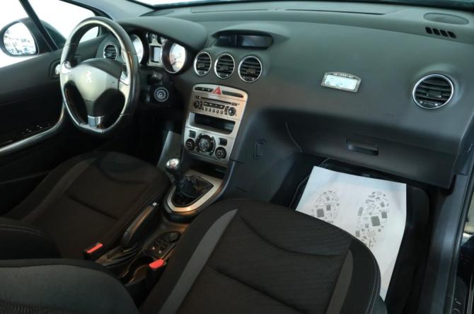 Peugeot 408 I с пробегом 2014 года, цена 1 159 000 рублей, 79000 км, седан, Автокод Объявления