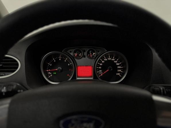 Ford Focus II Рестайлинг с пробегом 2010 года, цена 589 000 рублей, 173533 км, хэтчбек, Автокод Объявления