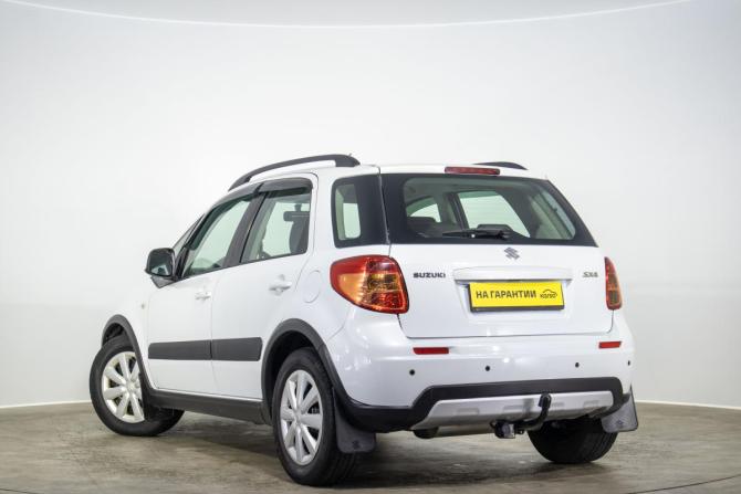 Suzuki SX4 I (Classic) Рестайлинг с пробегом 2012 года, цена 979 000 рублей, 118000 км, хэтчбек, Автокод Объявления