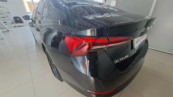 Skoda Octavia IV (A8) с пробегом 2021 года, цена 2 350 000 рублей, 47600 км, лифтбек, Автокод Объявления
