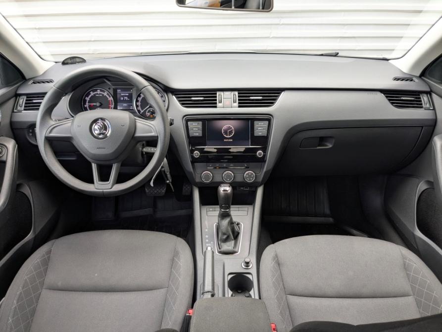 Skoda Octavia III (A7) Рестайлинг Москва  - изображение 3