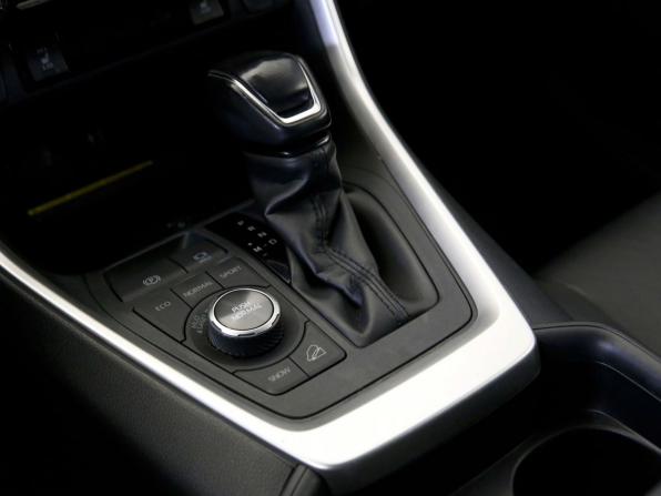 Toyota RAV4 V (XA50) с пробегом 2020 года, цена 2 490 000 рублей, 232696 км, внедорожник, Автокод Объявления