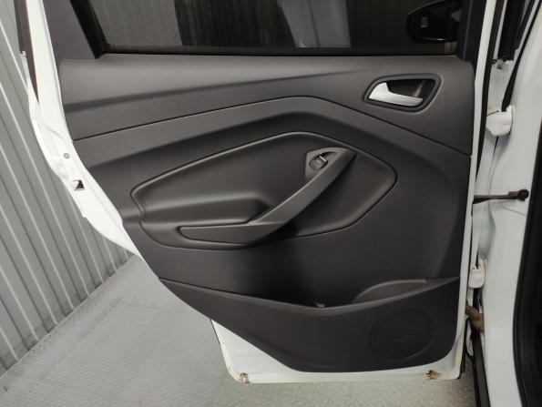 Ford Kuga II Рестайлинг с пробегом 2017 года, цена 1 790 000 рублей, 87734 км, внедорожник, Автокод Объявления