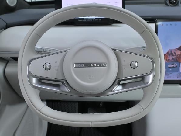 Exeed Exlantix ET с пробегом 2025 года, цена 5 500 000 рублей, 12000 км, внедорожник, Автокод Объявления