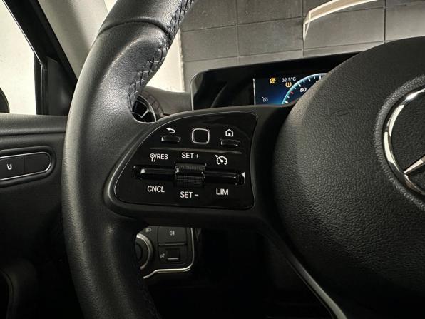 Mercedes-Benz A-Класс IV (W177) с пробегом 2019 года, цена 2 397 000 рублей, 62850 км, седан, Автокод Объявления