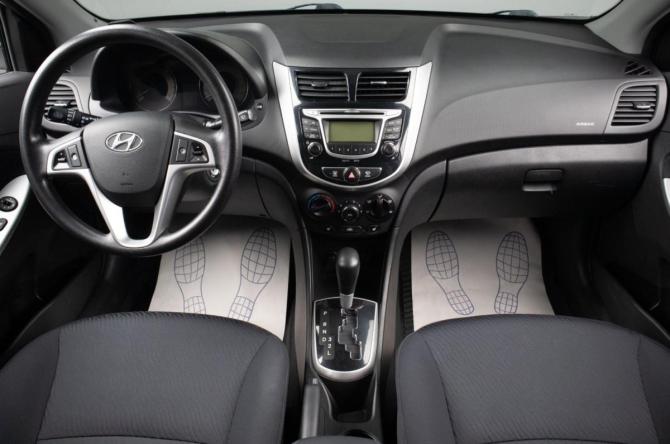 Hyundai Solaris I с пробегом 2013 года, цена 999 000 рублей, 74125 км, седан, Автокод Объявления