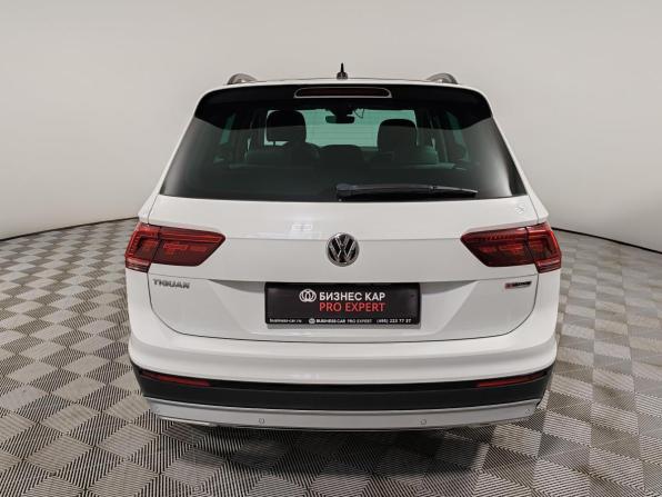 Volkswagen Tiguan II с пробегом 2020 года, цена 2 750 000 рублей, 137822 км, внедорожник, Автокод Объявления