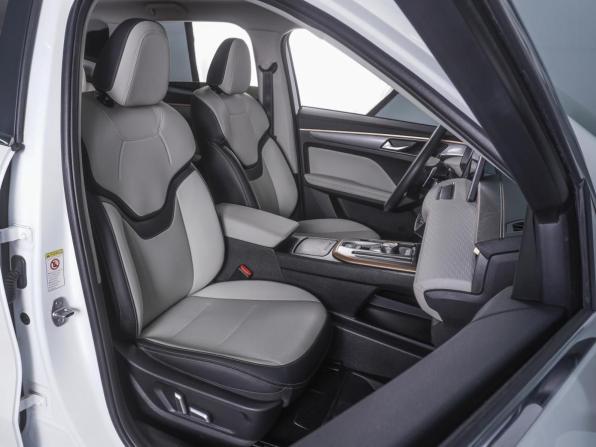 Haval Jolion I Рестайлинг с пробегом 2025 года, цена 2 480 000 рублей, 12360 км, внедорожник, Автокод Объявления