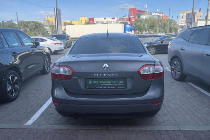 Renault Fluence I Рестайлинг с пробегом 2013 года, цена 632 000 рублей, 264693 км, седан, Автокод Объявления