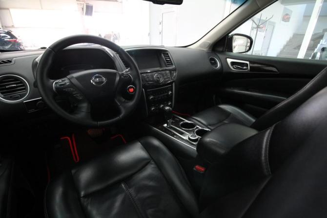 Nissan Pathfinder IV с пробегом 2015 года, цена 1 900 000 рублей, 162090 км, внедорожник, Автокод Объявления