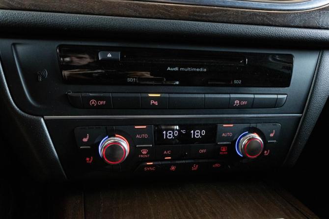 Audi A6 IV (C7) Рестайлинг с пробегом 2016 года, цена 1 979 000 рублей, 205899 км, седан, Автокод Объявления