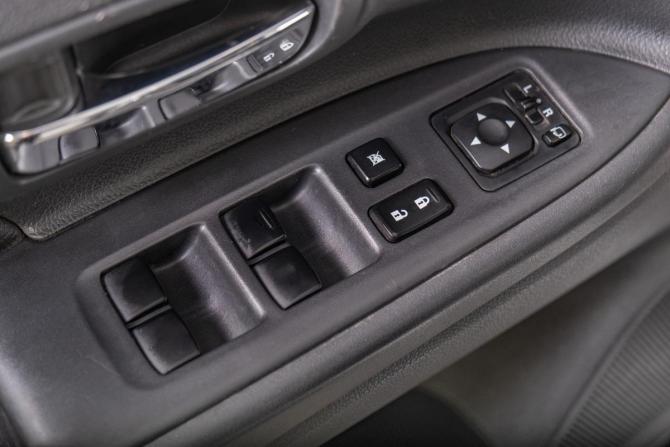 Mitsubishi Outlander III с пробегом 2014 года, цена 1 929 000 рублей, 178000 км, внедорожник, Автокод Объявления