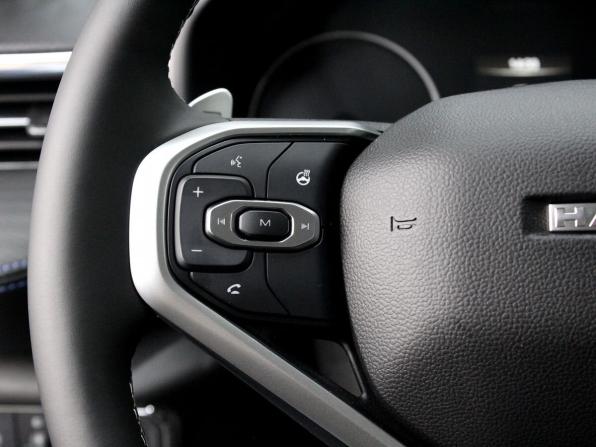 Haval Jolion I Рестайлинг с пробегом 2025 года, цена 2 399 900 рублей, 5 км, внедорожник, Автокод Объявления