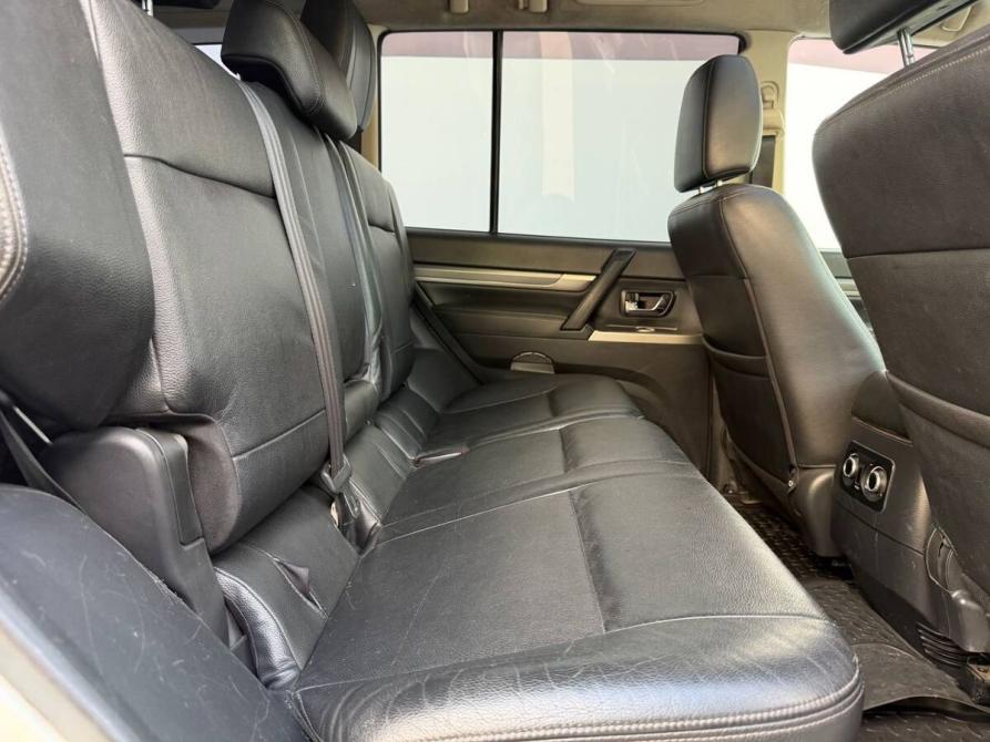 Mitsubishi Pajero IV Рестайлинг 2 Москва  - изображение 11