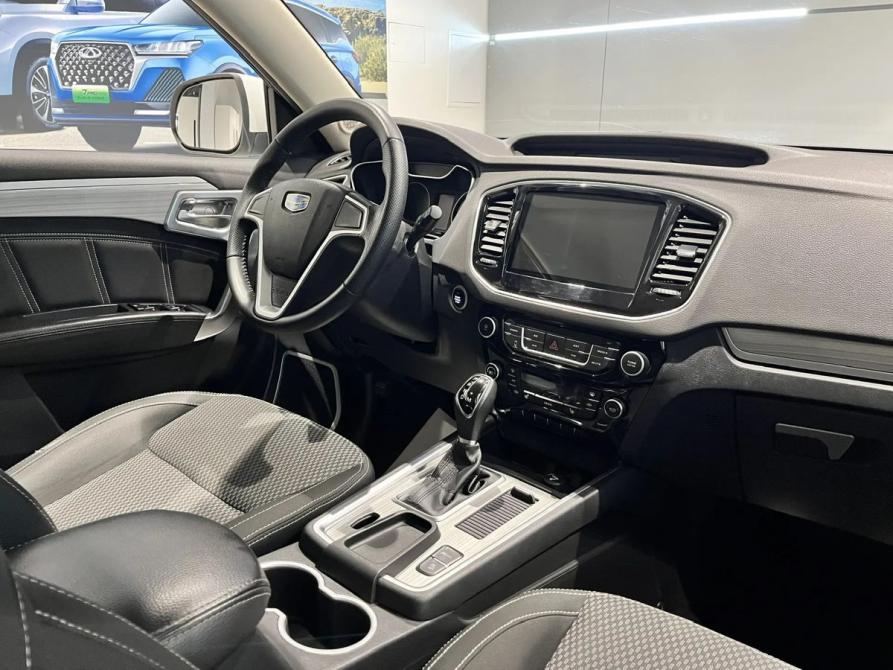 Geely Emgrand X7 I Рестайлинг 2 Новосибирск  - изображение 15