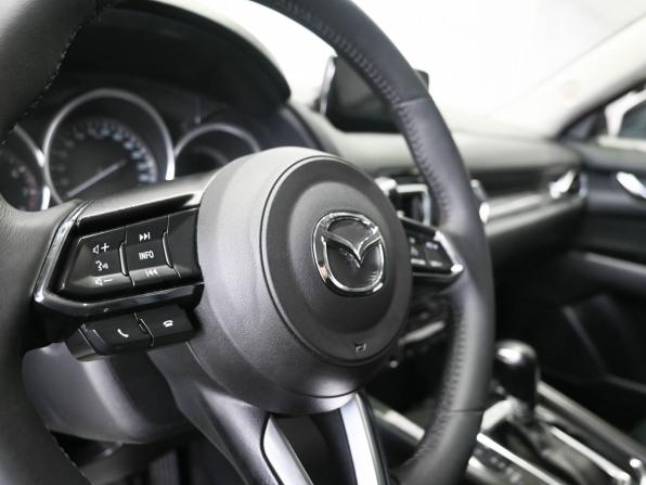 Mazda CX-5 II с пробегом 2017 года, цена 2 649 900 рублей, 60000 км, внедорожник, Автокод Объявления