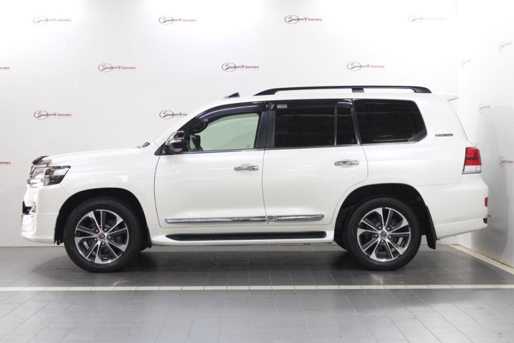 Toyota Land Cruiser 200 Series Рестайлинг 2 Владивосток  - изображение 9