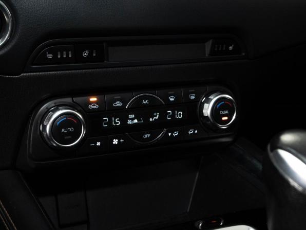 Mazda CX-5 II с пробегом 2018 года, цена 2 400 000 рублей, 200680 км, внедорожник, Автокод Объявления