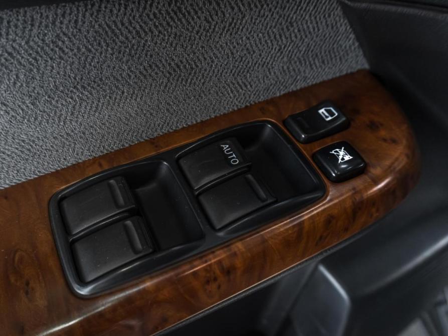 Nissan Patrol V (Y61) Рестайлинг Тюмень  - изображение 19