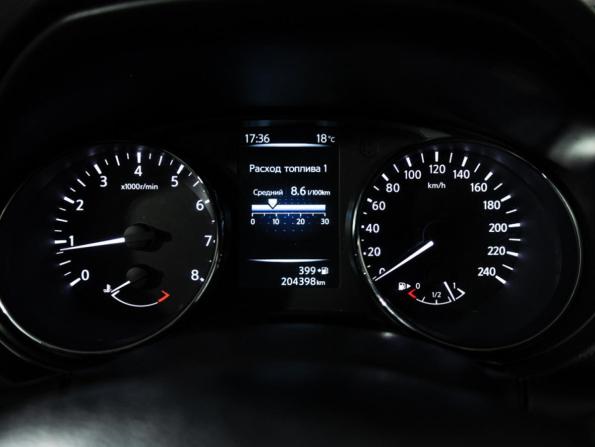 Nissan Qashqai II с пробегом 2016 года, цена 990 000 рублей, 204319 км, внедорожник, Автокод Объявления