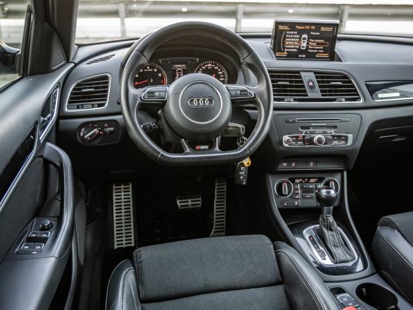 Audi Q3 I (8U) Рестайлинг с пробегом 2017 года, цена 2 168 000 рублей, 152594 км, внедорожник, Автокод Объявления