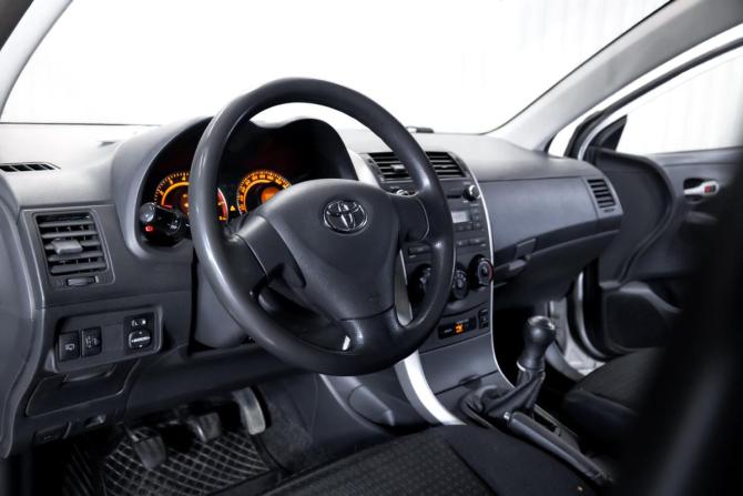Toyota Corolla X (E140 E150) с пробегом 2008 года, цена 750 000 рублей, 320705 км, седан, Автокод Объявления