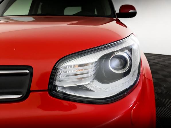 Kia Soul II Рестайлинг с пробегом 2019 года, цена 1 740 000 рублей, 96181 км, хэтчбек, Автокод Объявления