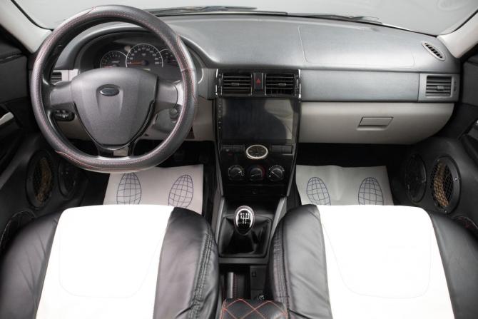 Lada (ВАЗ) Priora I с пробегом 2010 года, цена 309 000 рублей, 262000 км, седан, Автокод Объявления